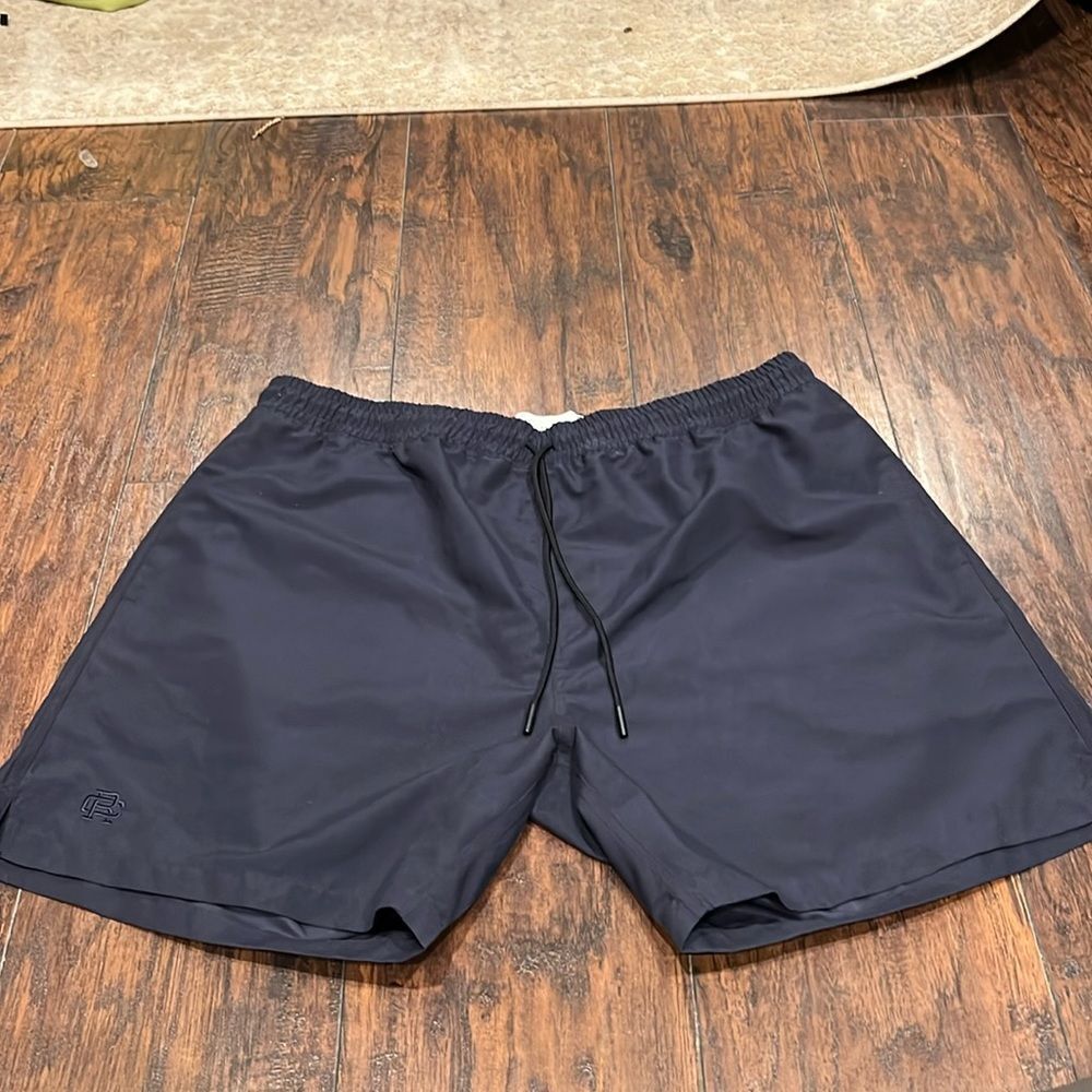 Reigning Champ - Mid-Length Shell Swim Shorts - Blue size XL EUC